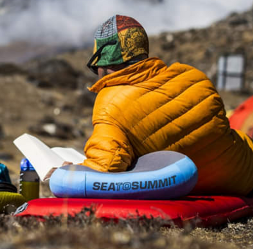 Sea to Summit Aeros Premium Ergonomisk Pute, Stor Størrelse, Blå